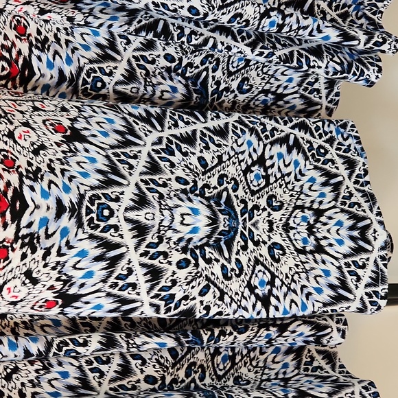 Maggie London 14 Fit and Flare sundress - Picture 3 of 5